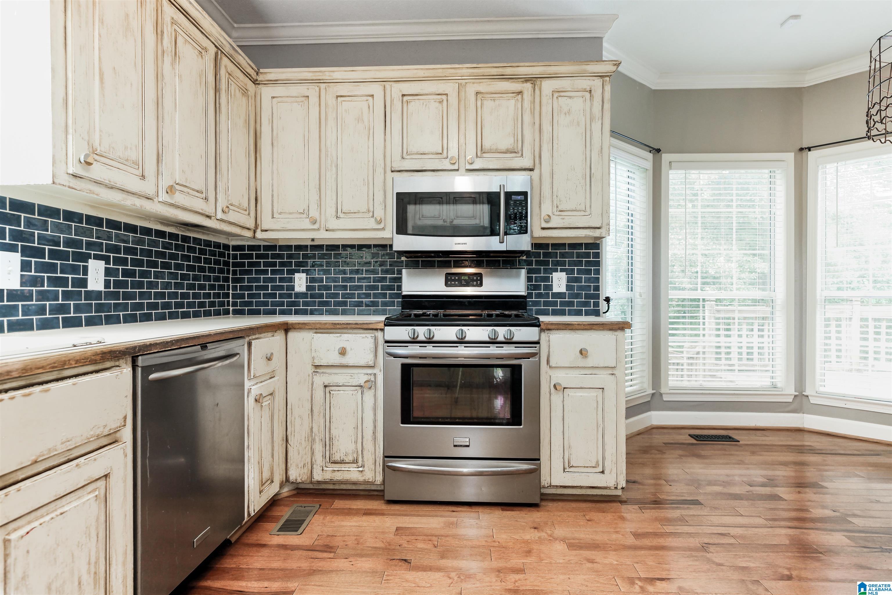 156 Longfeather Lane Alabaster, AL 35007 - Photo 13 of 36