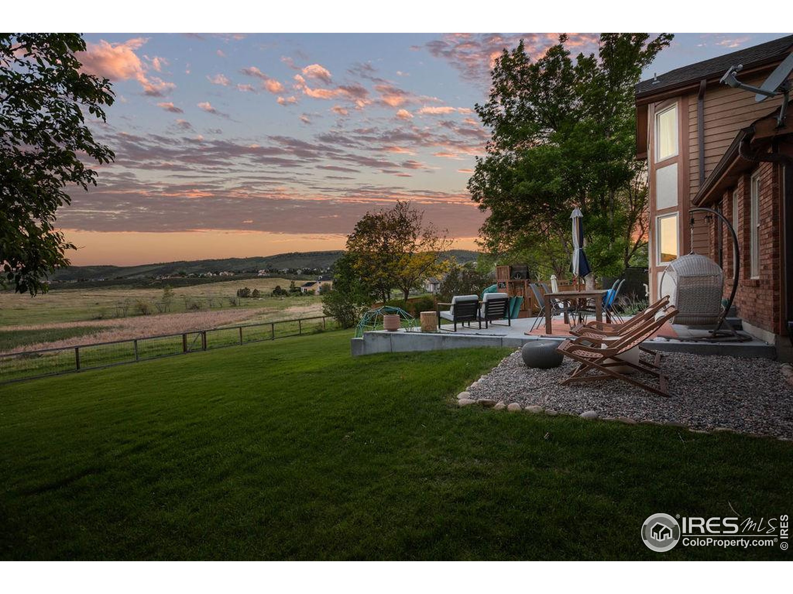 2213 Grosvenor Court Fort Collins, CO 80526 - Photo 35 of 40 a view of a park with large trees