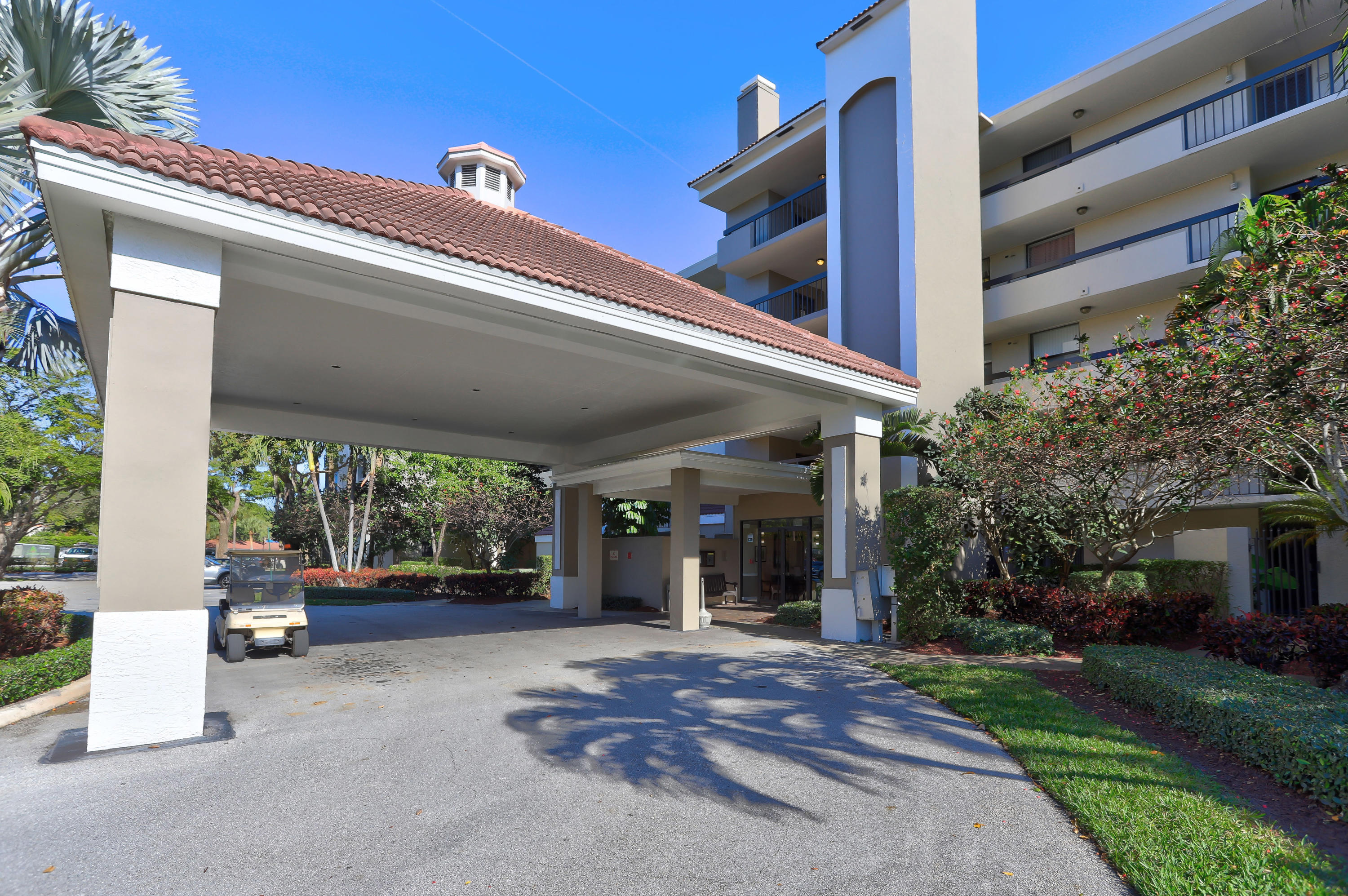 Welcome Home to Lakeside!