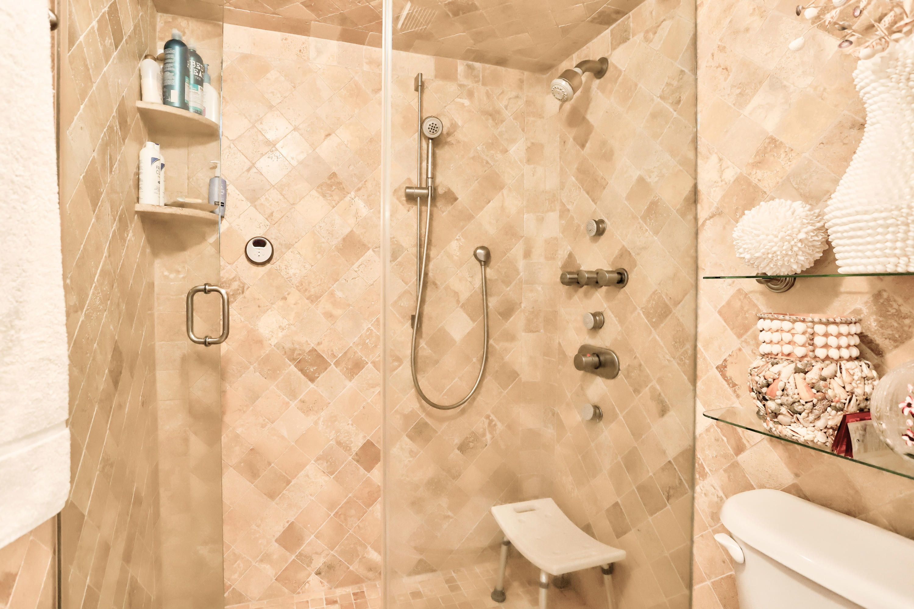 1915 Lavers Circle, Unit E109 Delray Beach, FL 33444 - Photo 18 of 22 IMG_8891_2_3_4_5