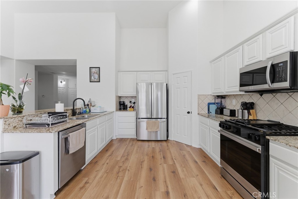 2036 East Jenner Street Lancaster, CA 93535 - Photo 12 of 50