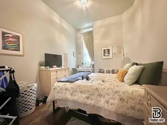 $5,200 | 489 Washington Avenue, Unit 1 | Clinton Hill