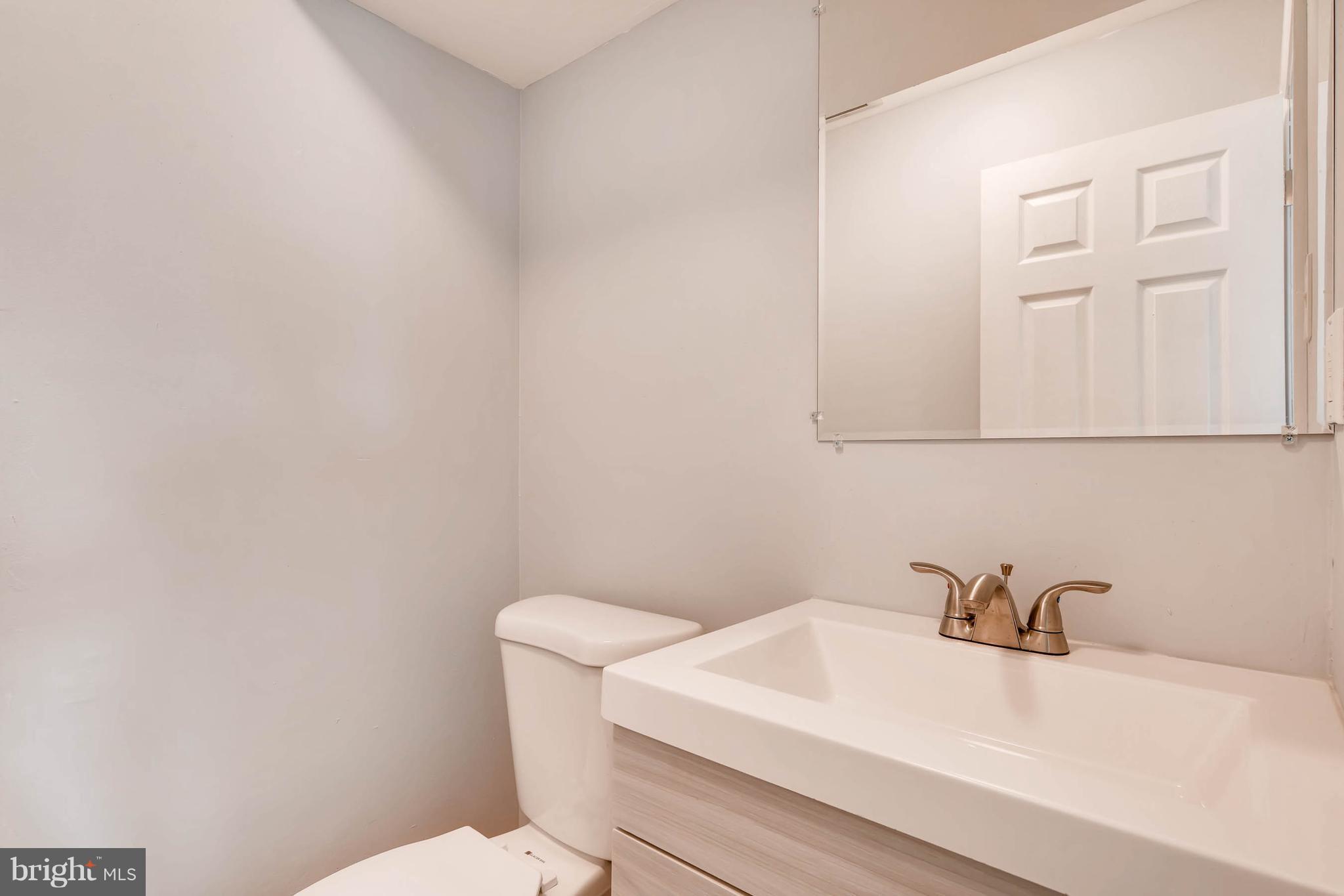 3804 Lumo Road Randallstown, MD 21133 - Photo 12 of 26 Bath