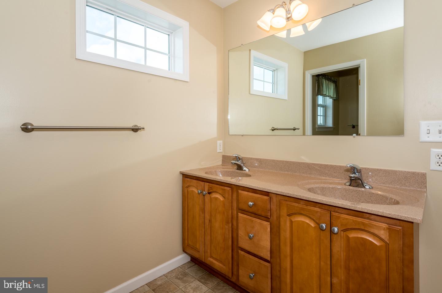 804 Wallingford Road Lititz, PA 17543 - Photo 17 of 27