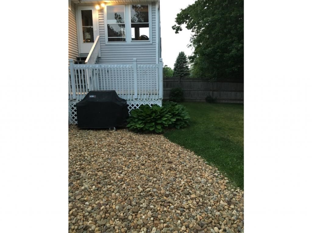 2 B Quincy Road, Unit B Londonderry, NH 03053 - Photo 14 of 15 Gallery Image 14