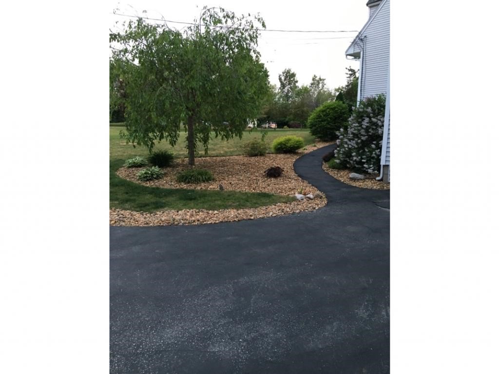 2 B Quincy Road, Unit B Londonderry, NH 03053 - Photo 15 of 15 Gallery Image 15