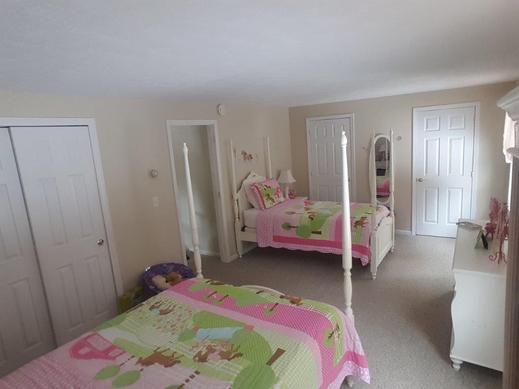 2 B Quincy Road, Unit B Londonderry, NH 03053 - Photo 5 of 15 Gallery Image 5