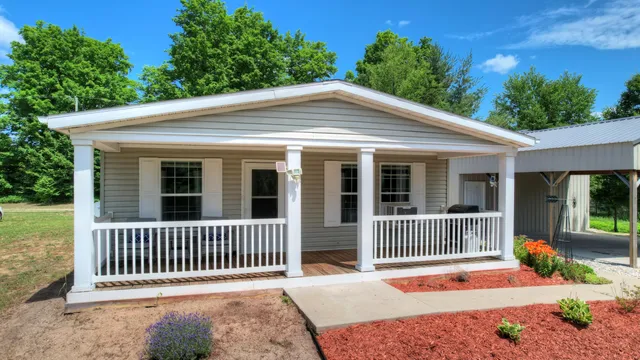 $264,900 | 3921 Woodman Road, South Boardman, MI 49680