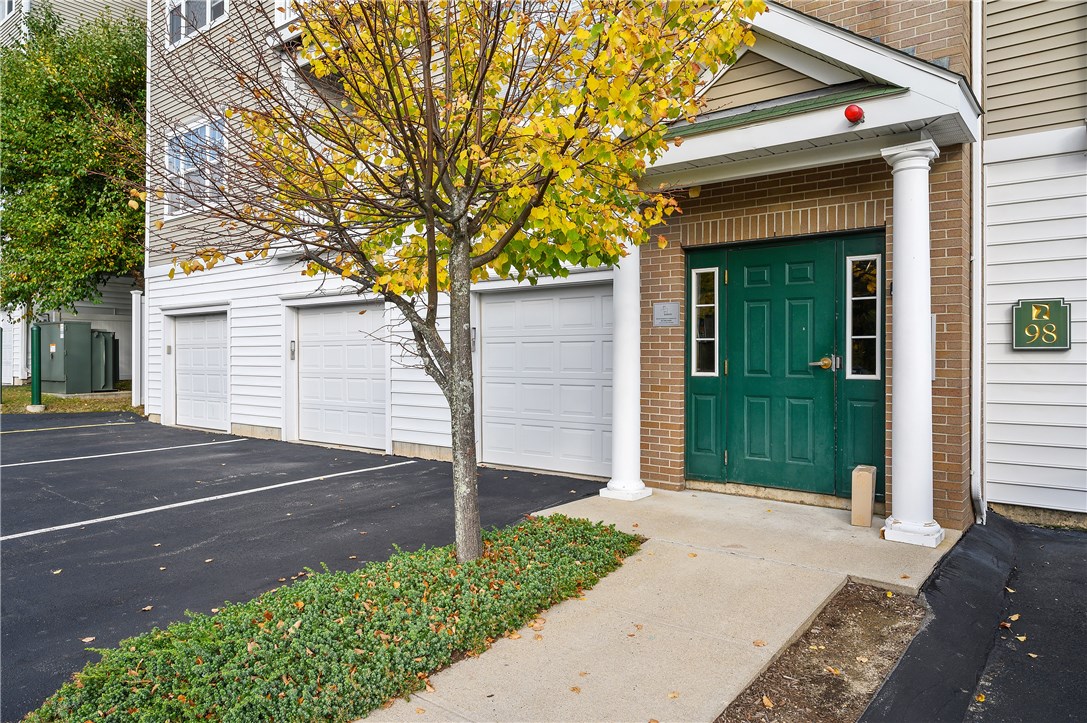 98 Mill Street, Unit 302 Woonsocket, RI 02895 - Photo 1 of 31 Gallery Image 1