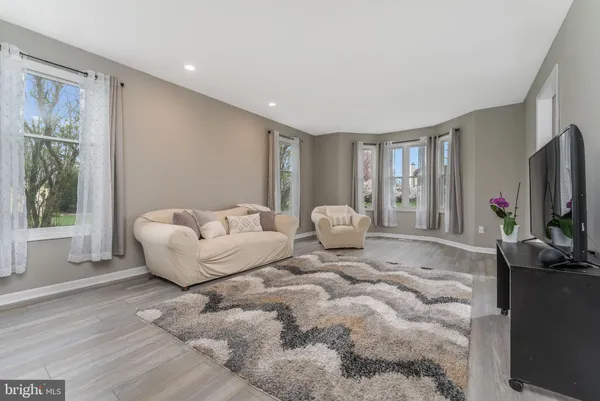 $884,999 | 11 Wilson Way, Ringoes, NJ 08551
