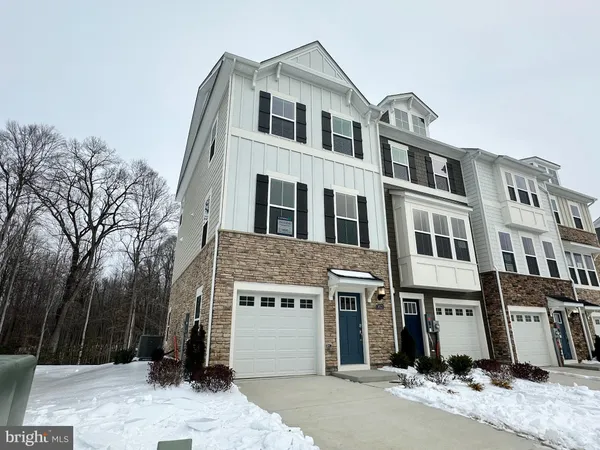 $389,990 | 5622 Ludlow Place, White Plains, MD 20695