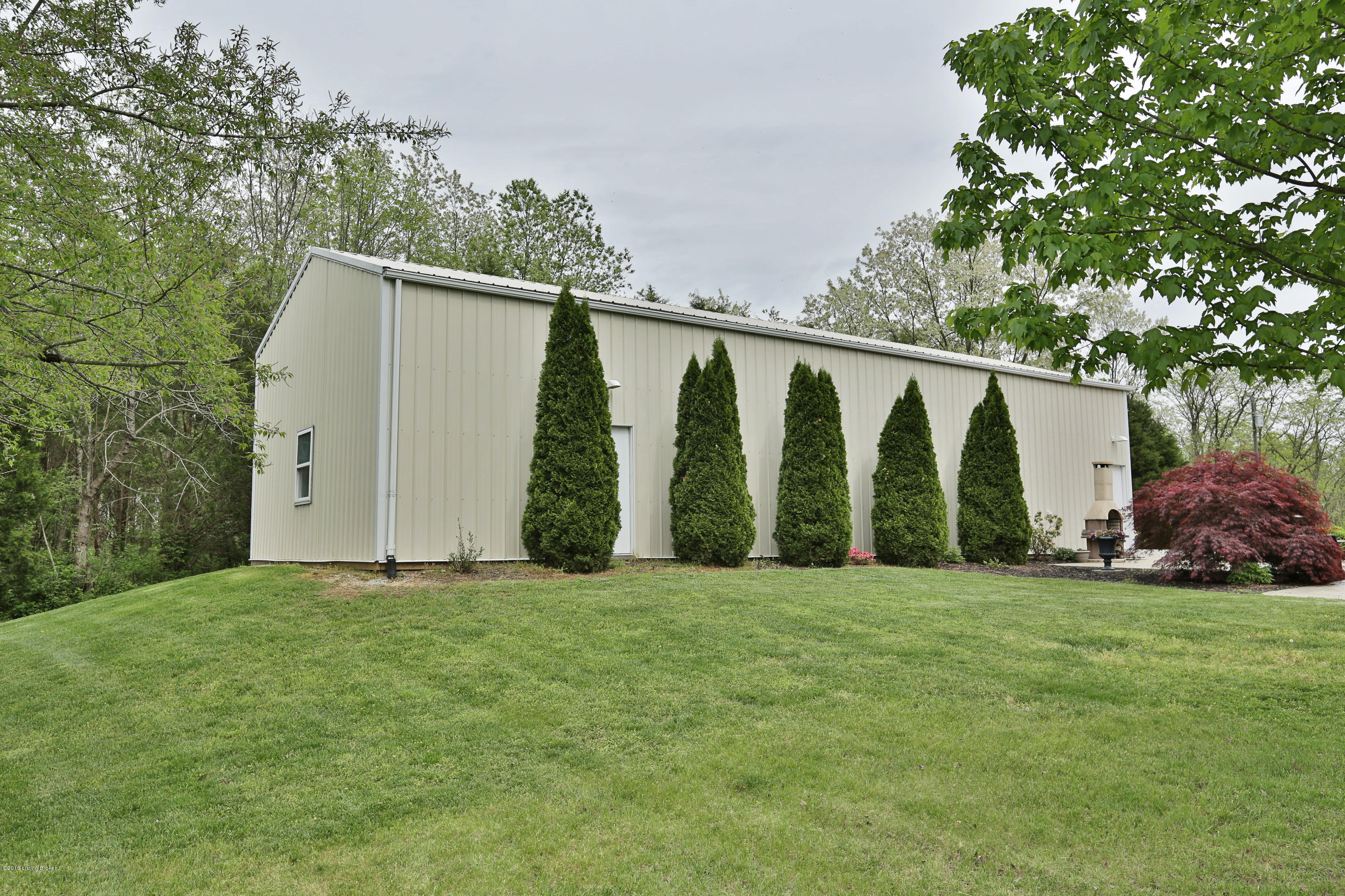 1202 Bunk Road Pleasureville, KY 40057 - Photo 27 of 36 Barn
