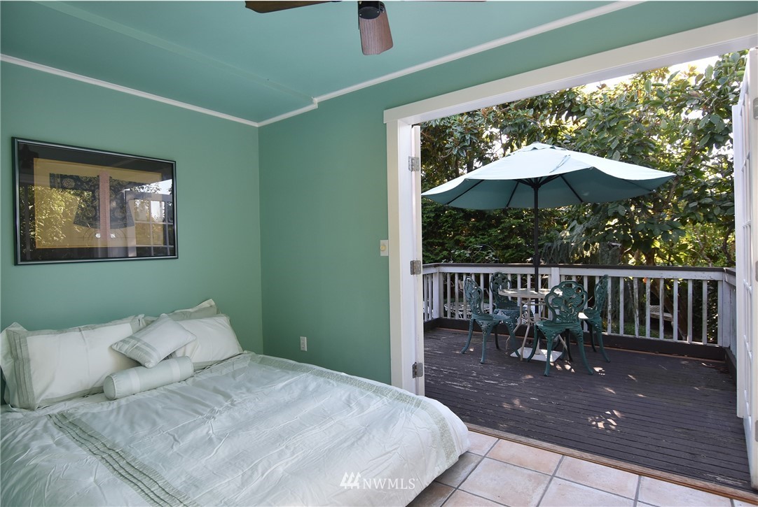 5727 Keystone Place North Seattle, WA 98103 - Photo 17 of 21 Gallery Image 17