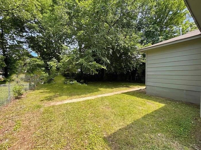 362 Hewlett Road Memphis, TN 38109 - Photo 9 of 10
