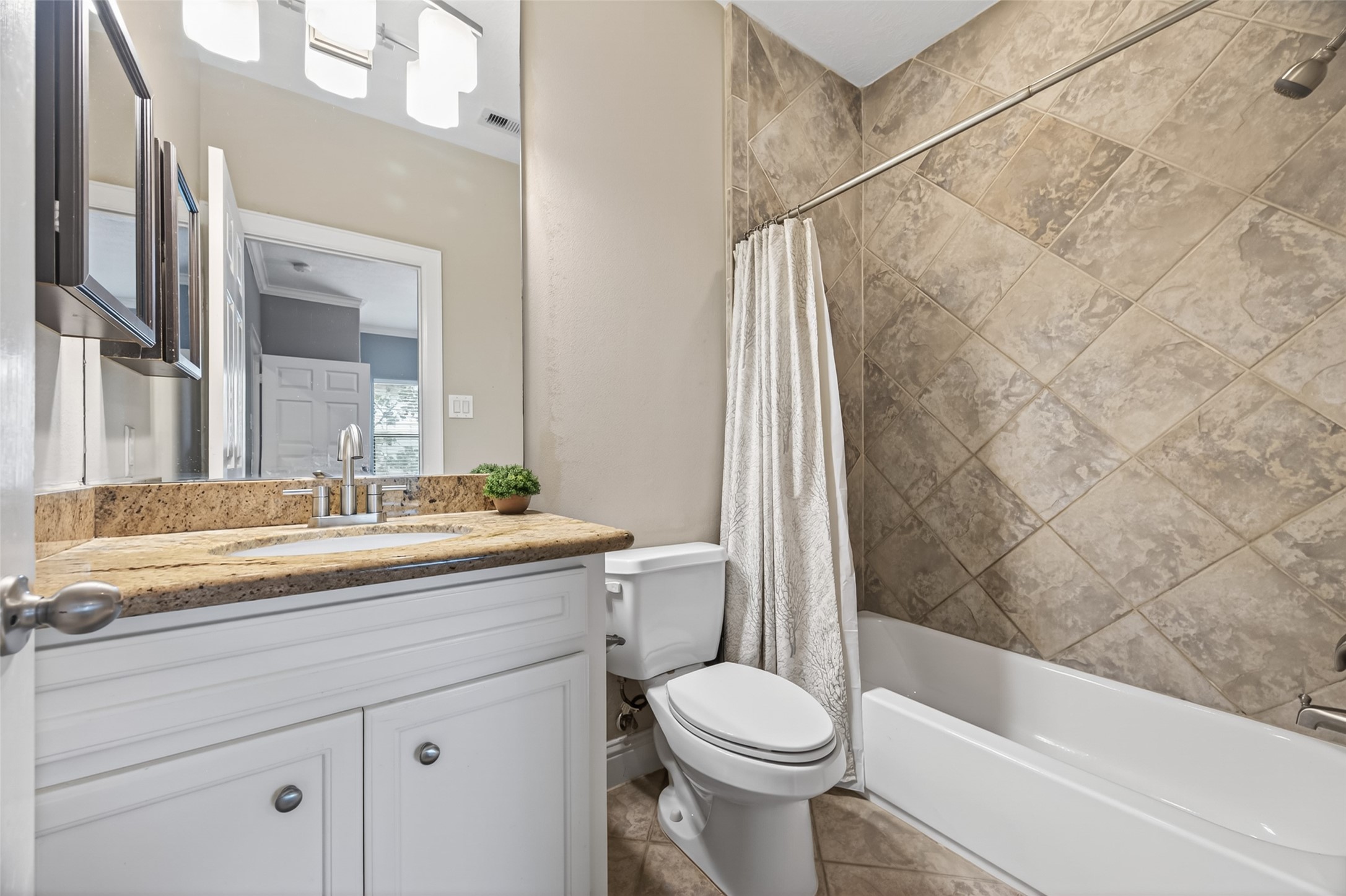 2611 Riverside Drive, Unit C Houston, TX 77004 - Photo 38 of 50