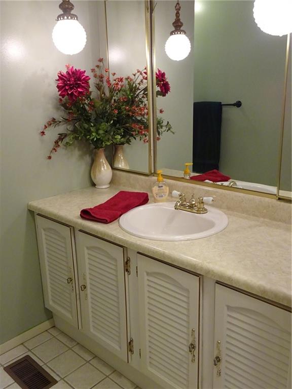 425 Stilley Road Jefferson Hills, PA 15025 - Photo 17 of 25 Gallery Image 17