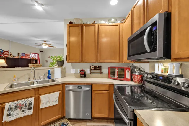 $399,000 | 542 Brick Barn Lane, Goose Creek, SC 29445