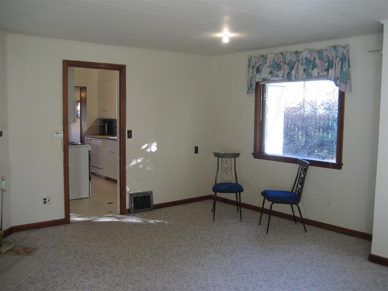 2216 North Girard Road Spokane Valley, WA 99212 - Photo 7 of 20 Gallery Image 7