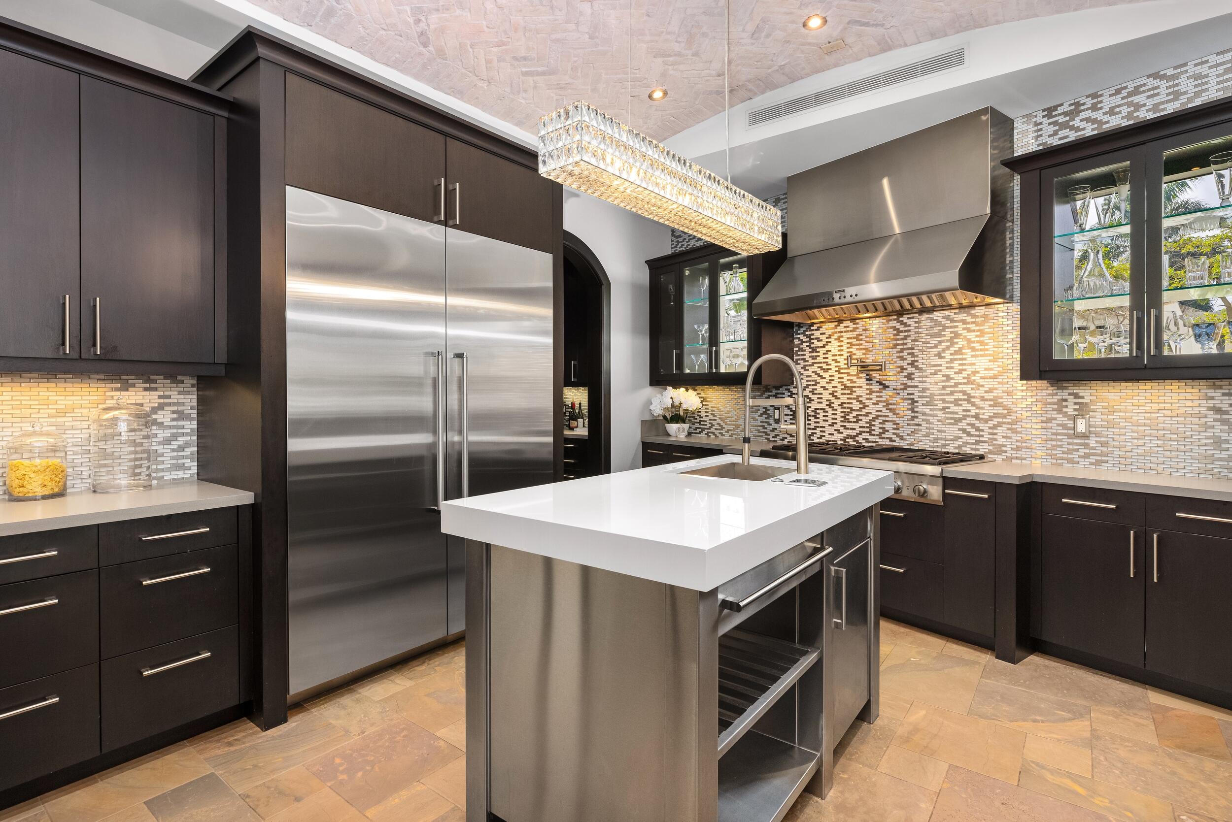 2325 Northeast 27th Street Lighthouse Point, FL 33064 - Photo 27 of 73 Kitchen 2