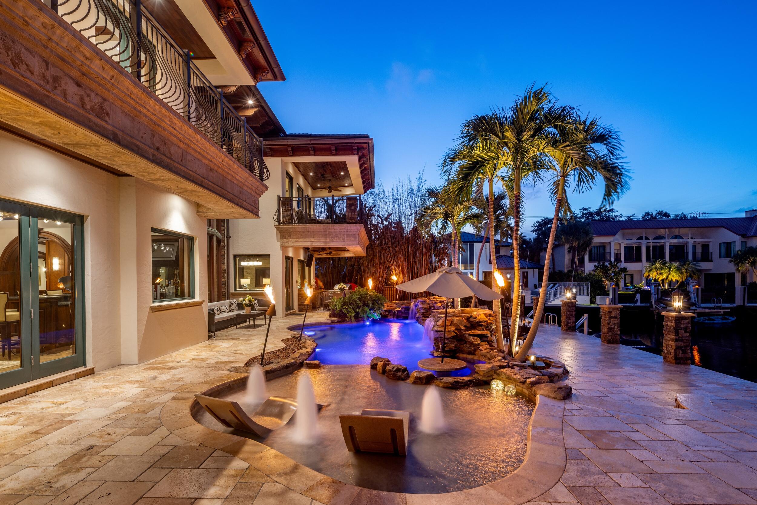 2325 Northeast 27th Street Lighthouse Point, FL 33064 - Photo 60 of 73 Twilight 9