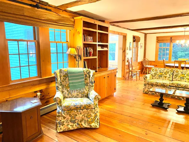 $5,200 | 867 Quaker Street, Henniker, NH 03242