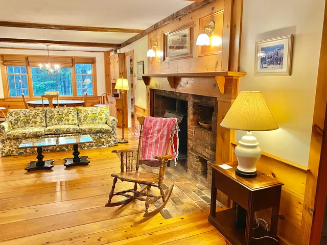 $5,200 | 867 Quaker Street, Henniker, NH 03242