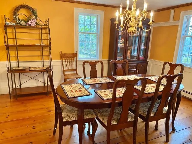 $5,200 | 867 Quaker Street, Henniker, NH 03242