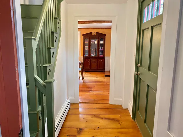 $5,200 | 867 Quaker Street, Henniker, NH 03242