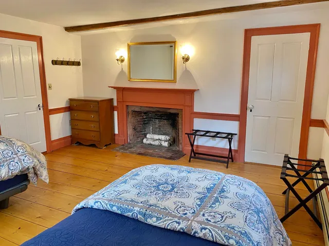 $5,200 | 867 Quaker Street, Henniker, NH 03242