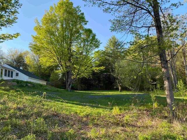 $5,200 | 867 Quaker Street, Henniker, NH 03242