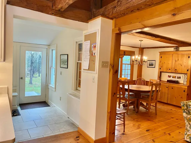 $5,200 | 867 Quaker Street, Henniker, NH 03242