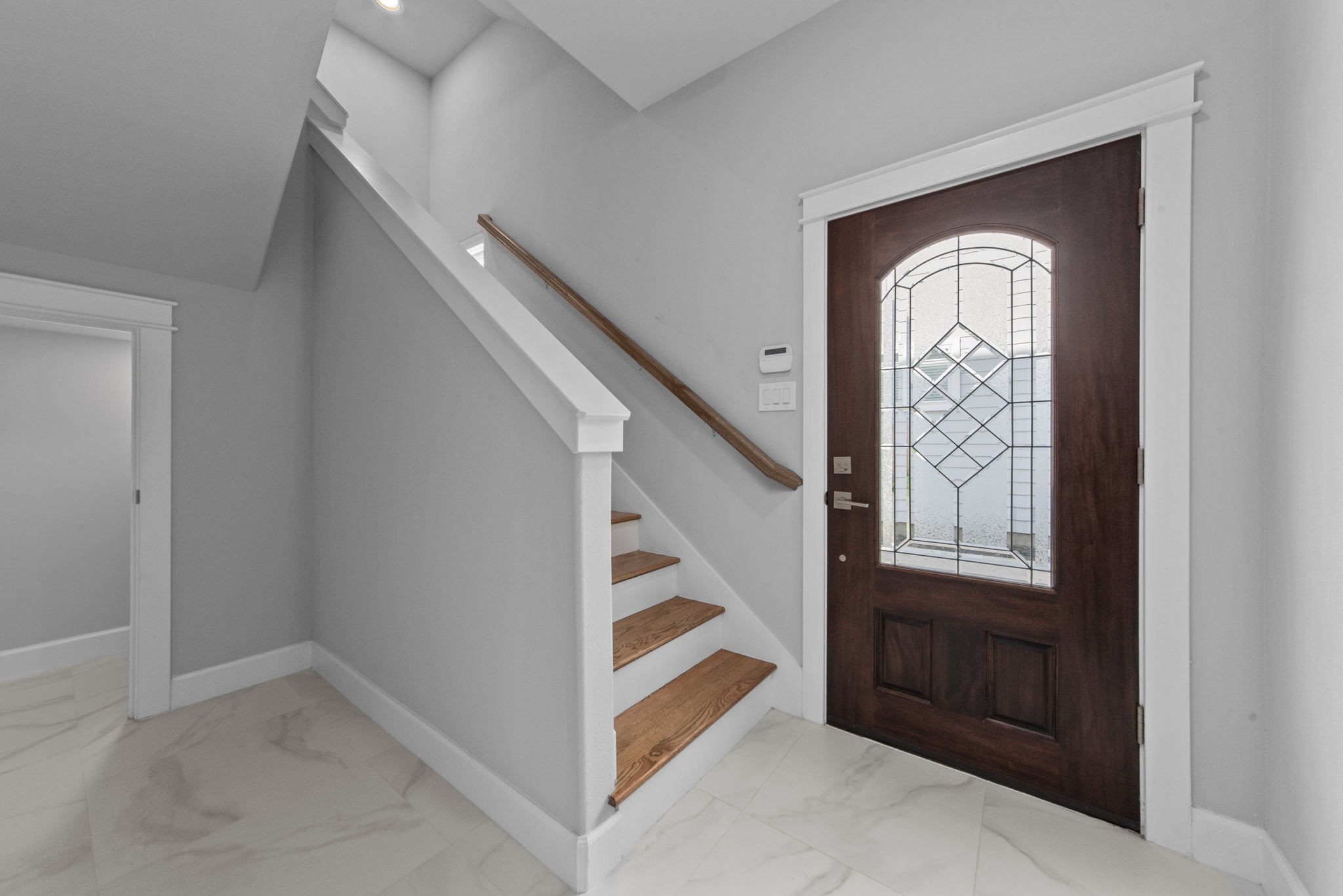 623 Link Road Houston, TX 77009 - Photo 17 of 25 a view of entryway with stairs