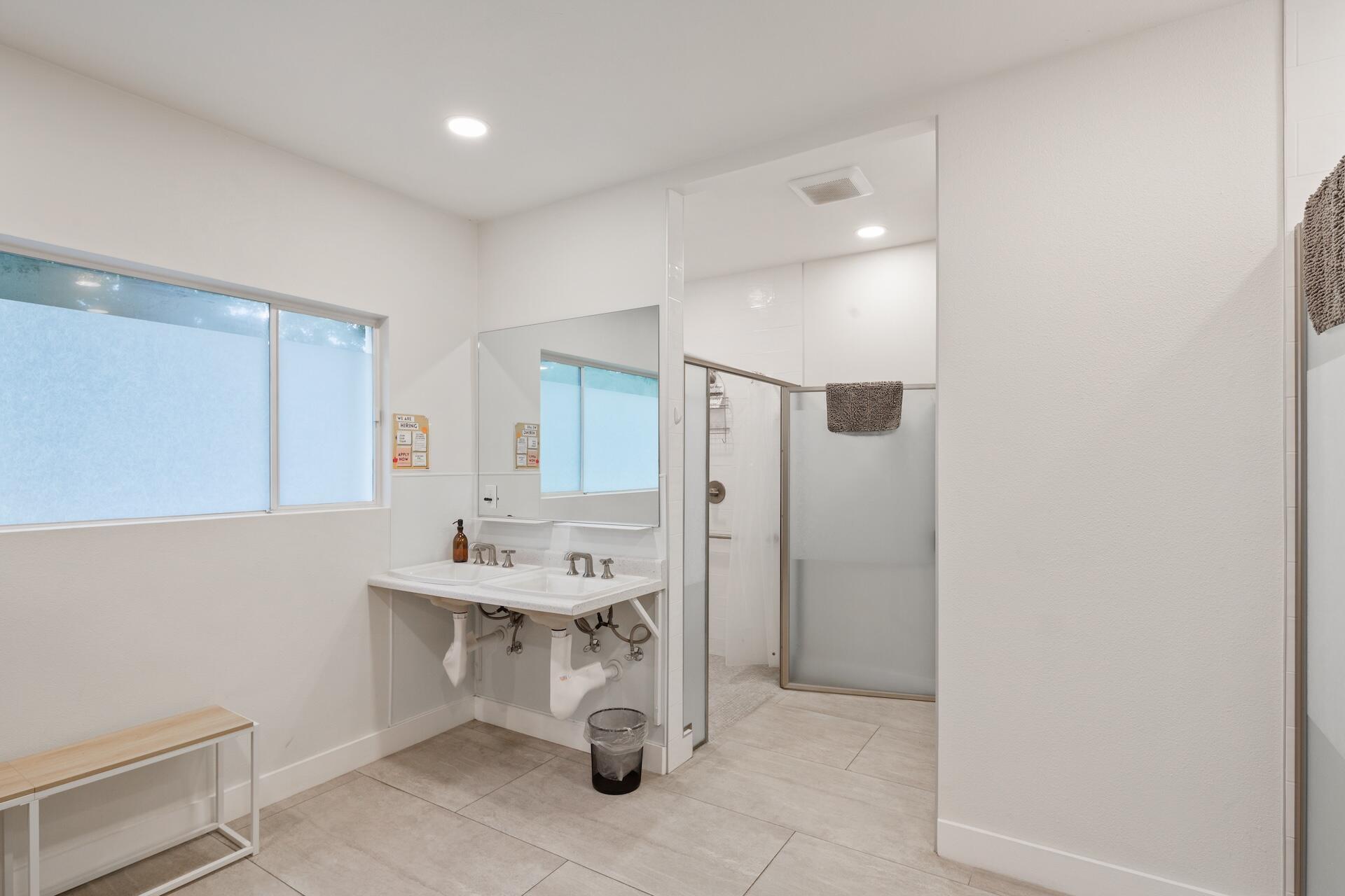 134 A Chapala Street Santa Barbara, CA 93101 - Photo 28 of 30 Community baths