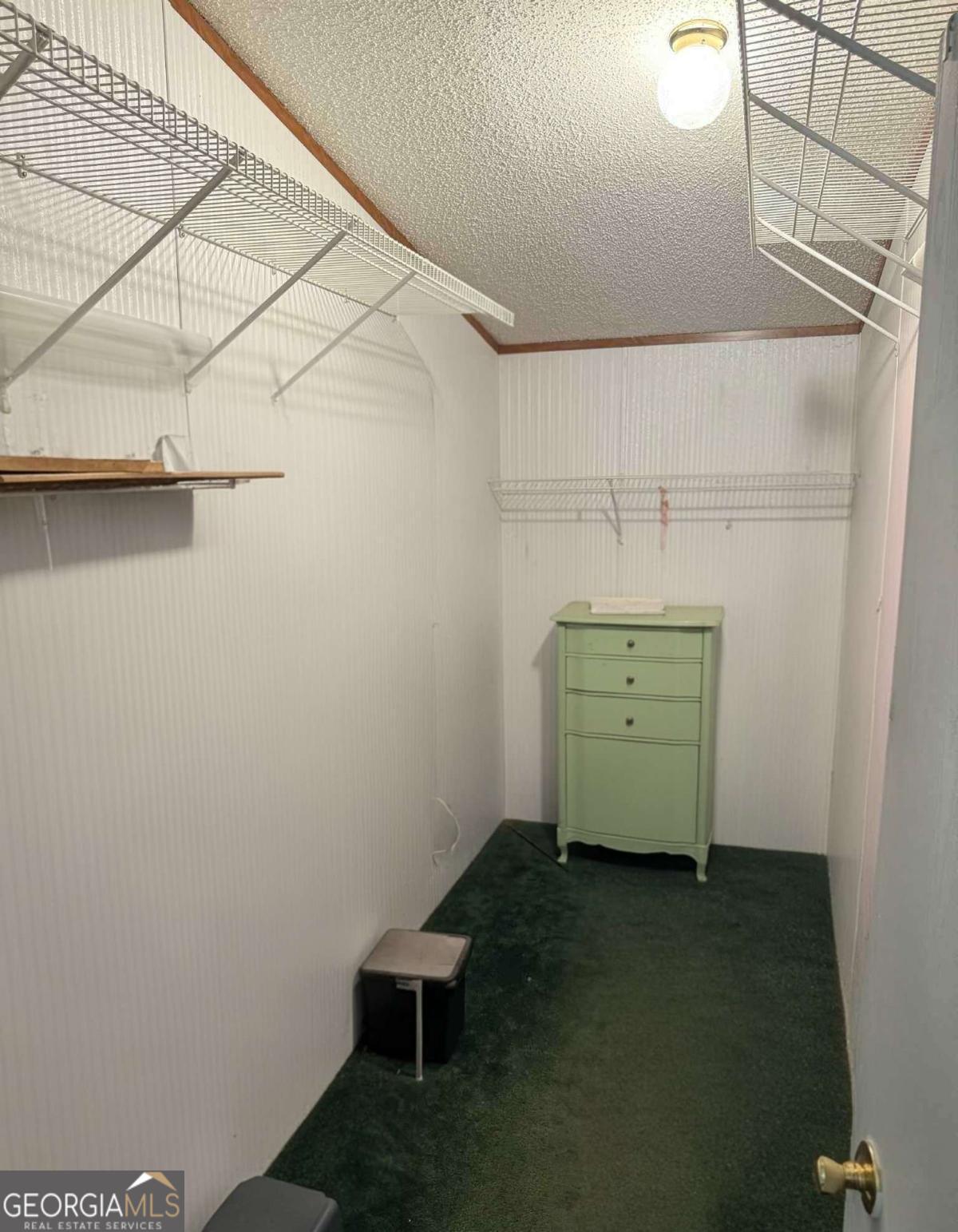 289 Mason Dixon Line Road, Unit 3 Ashburn, GA 31714 - Photo 16 of 32 a view of small space