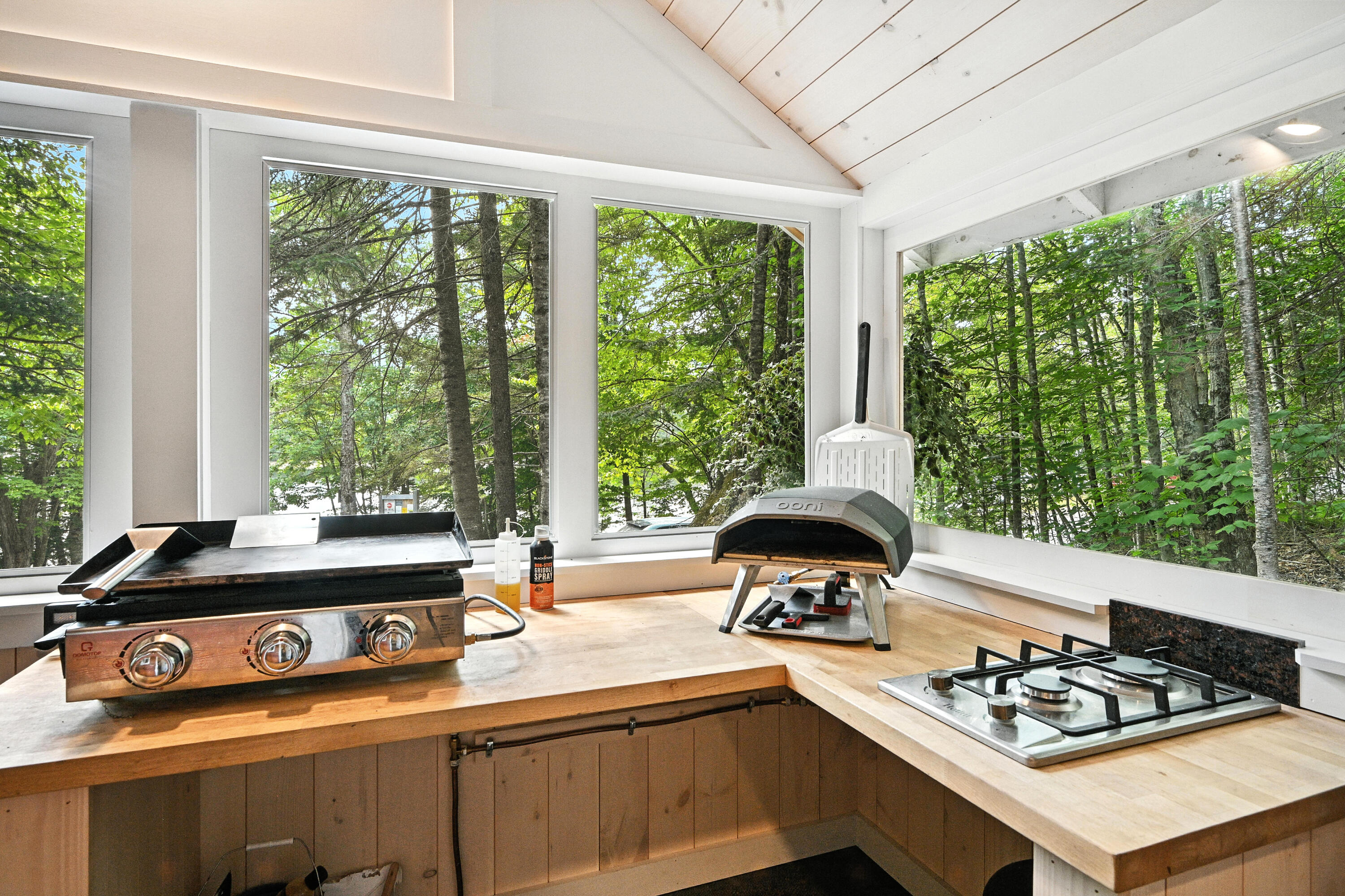 2477 South Arm Road Andover, ME 04216 - Photo 13 of 40 110143gr-128