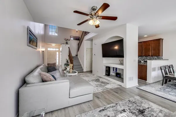 $269,000 | 474 South Jade Lane, Round Lake, IL 60073