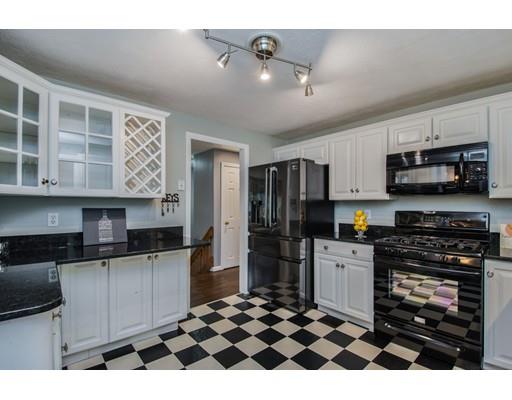 54 Simpson Road Marlborough, MA 01752 - Photo 11 of 36 Gallery Image 11