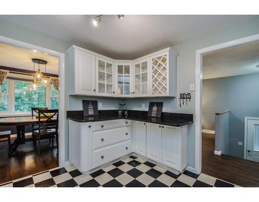 54 Simpson Road Marlborough, MA 01752 - Photo 10 of 36 Gallery Image 10