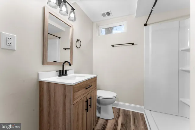 $429,900 | 210 Beechwood Road, Wilmington, DE 19809