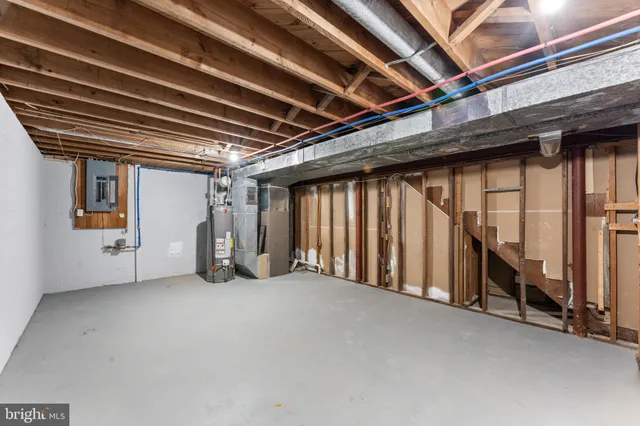 $429,900 | 210 Beechwood Road, Wilmington, DE 19809