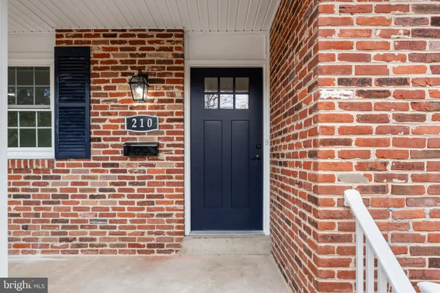 $429,900 | 210 Beechwood Road, Wilmington, DE 19809