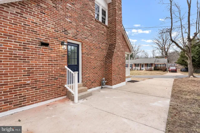 $429,900 | 210 Beechwood Road, Wilmington, DE 19809