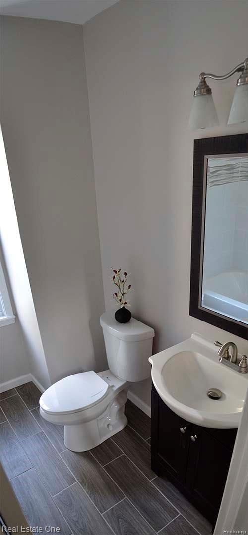 3323 Chester Road Royal Oak, MI 48073 - Photo 4 of 8 chester 5.jpg