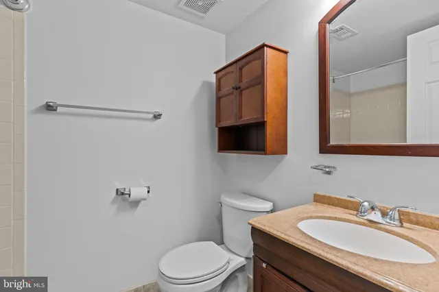 $2,500 | 105 Hopkins Court, Holland, PA 18966