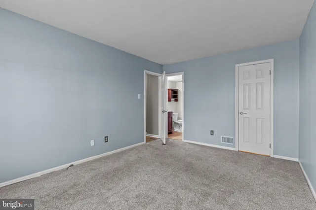 $2,500 | 105 Hopkins Court, Holland, PA 18966