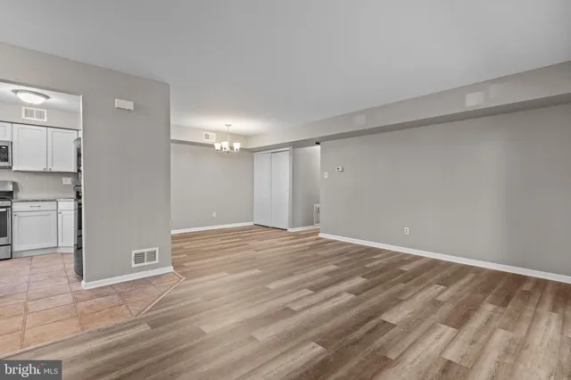 $2,500 | 105 Hopkins Court, Holland, PA 18966