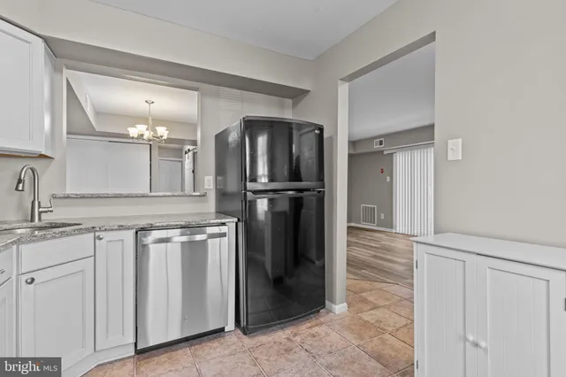 $2,500 | 105 Hopkins Court, Holland, PA 18966