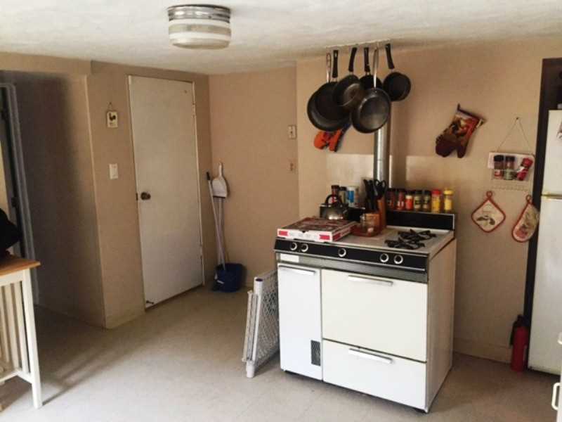 150 Budlong Road Cranston, RI 02920 - Photo 11 of 17 Kitchen.