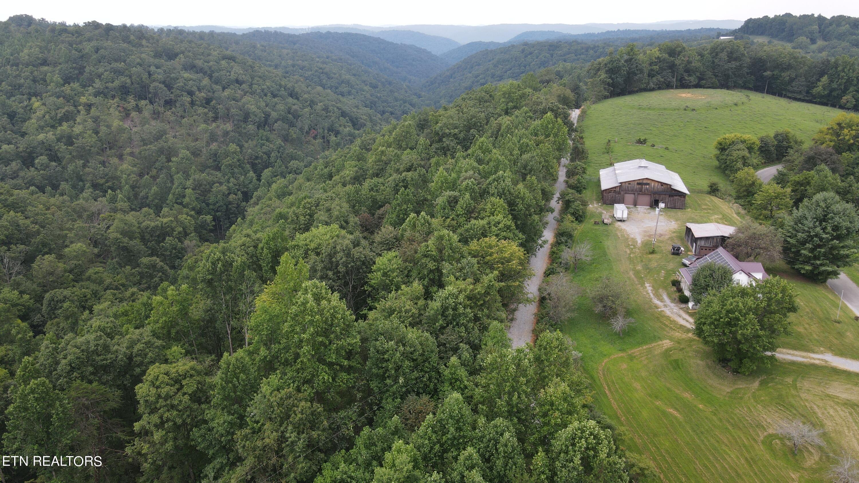 1088 Jones Ridge Road Speedwell, TN 37870 - Photo 9 of 54 DJI_0227