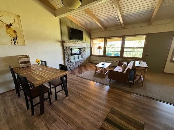 $4,895,000 | 400 Quadna Mountain Rd Hill, Unit 110, Hill City, MN 55748